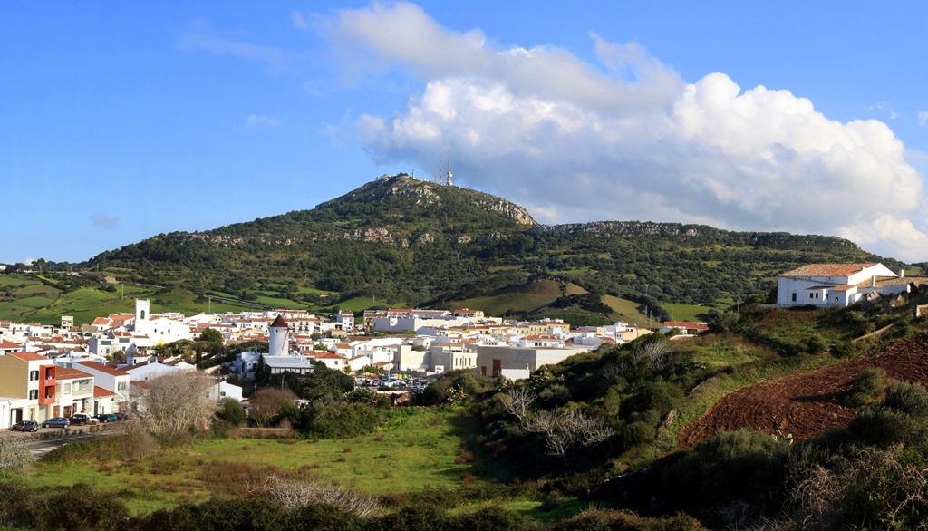 mercadal.jpg
