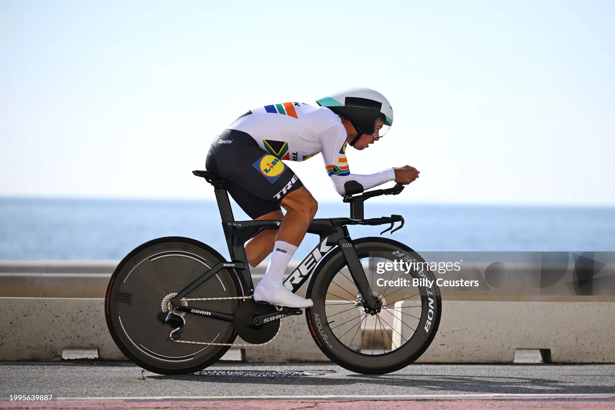 marseille-france-ryan-gibbons-of-south-africa-and-team-lidl-trek-sprints-during-the-8th-tour.webp