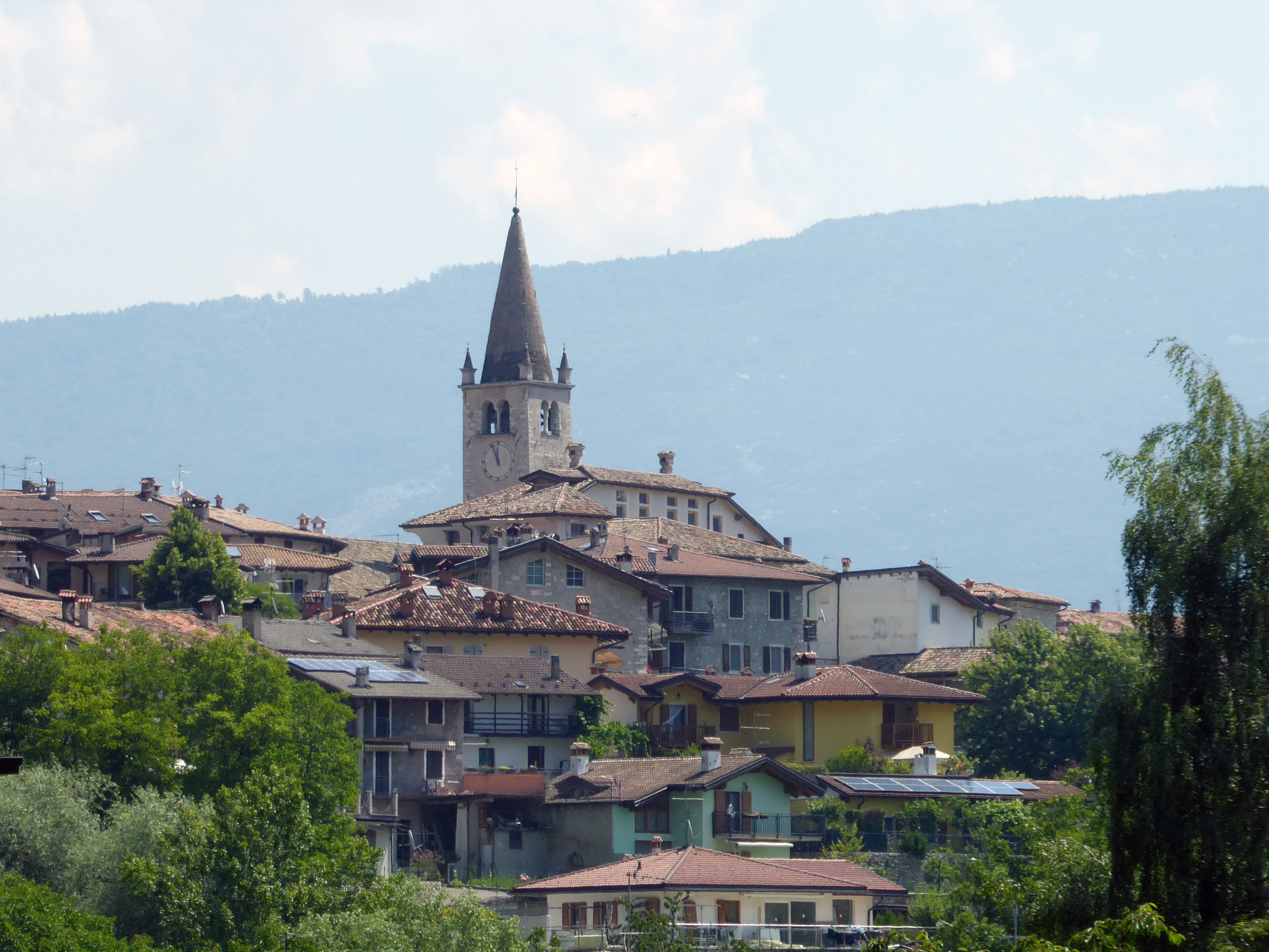 Brentonico_-_Vista_01.jpg