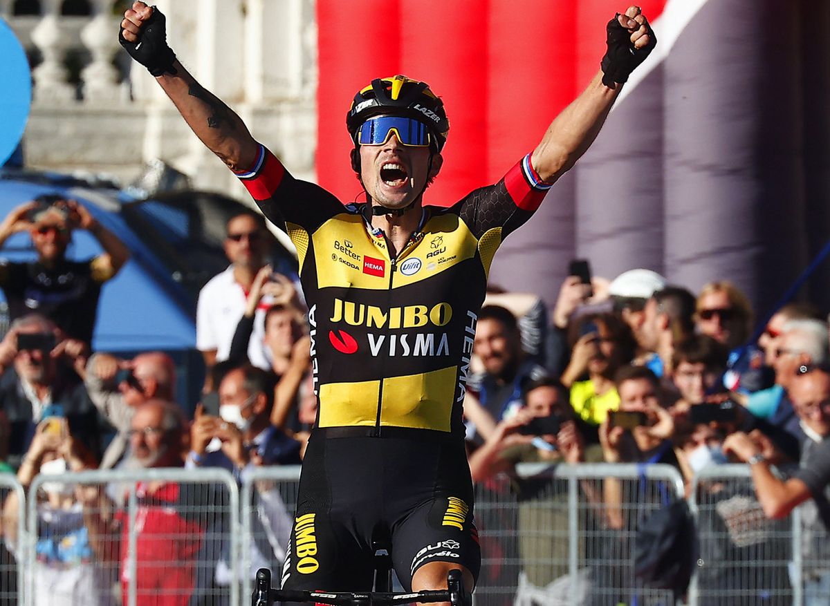 www.cyclingnews.com
