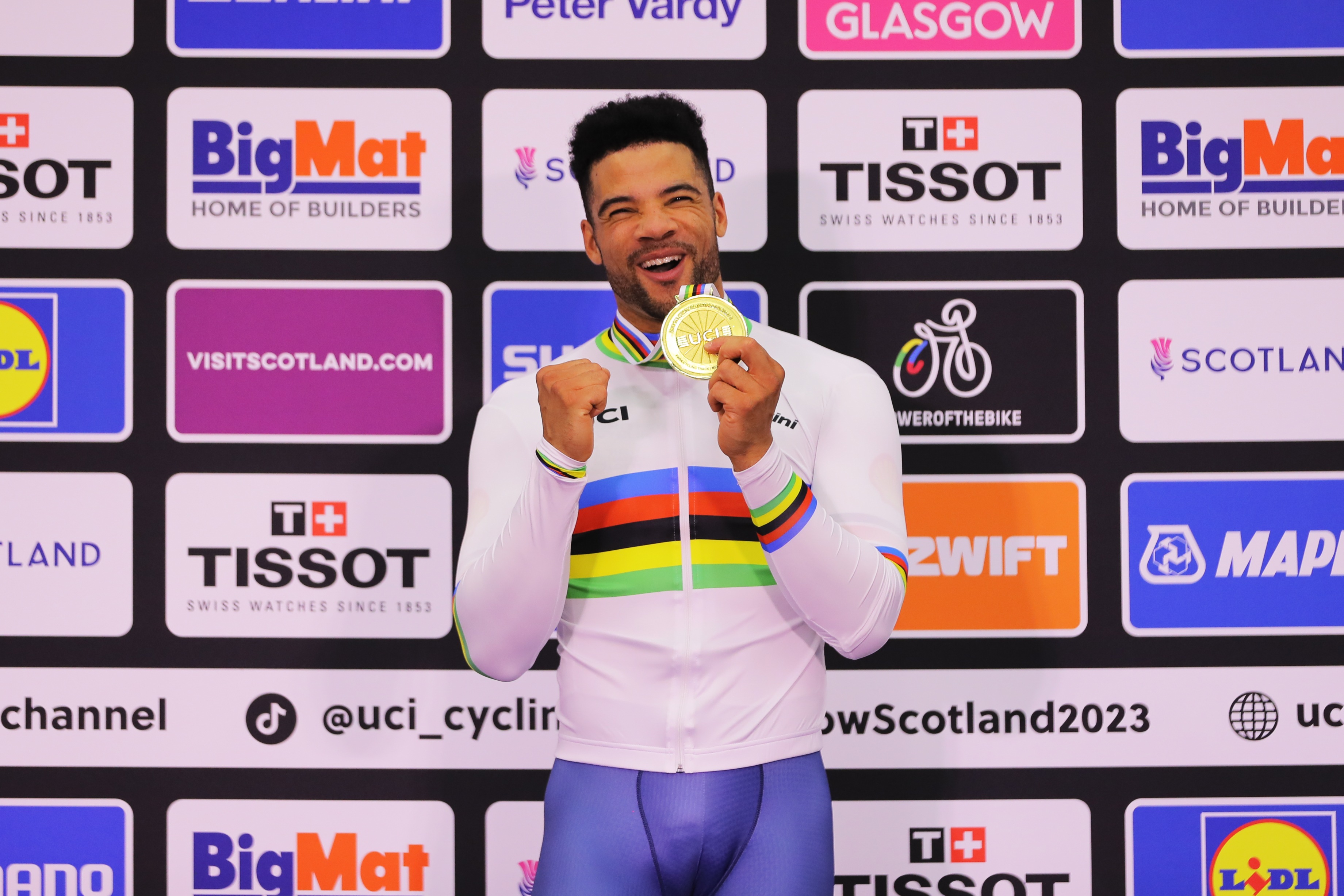 www.cyclingweekly.com