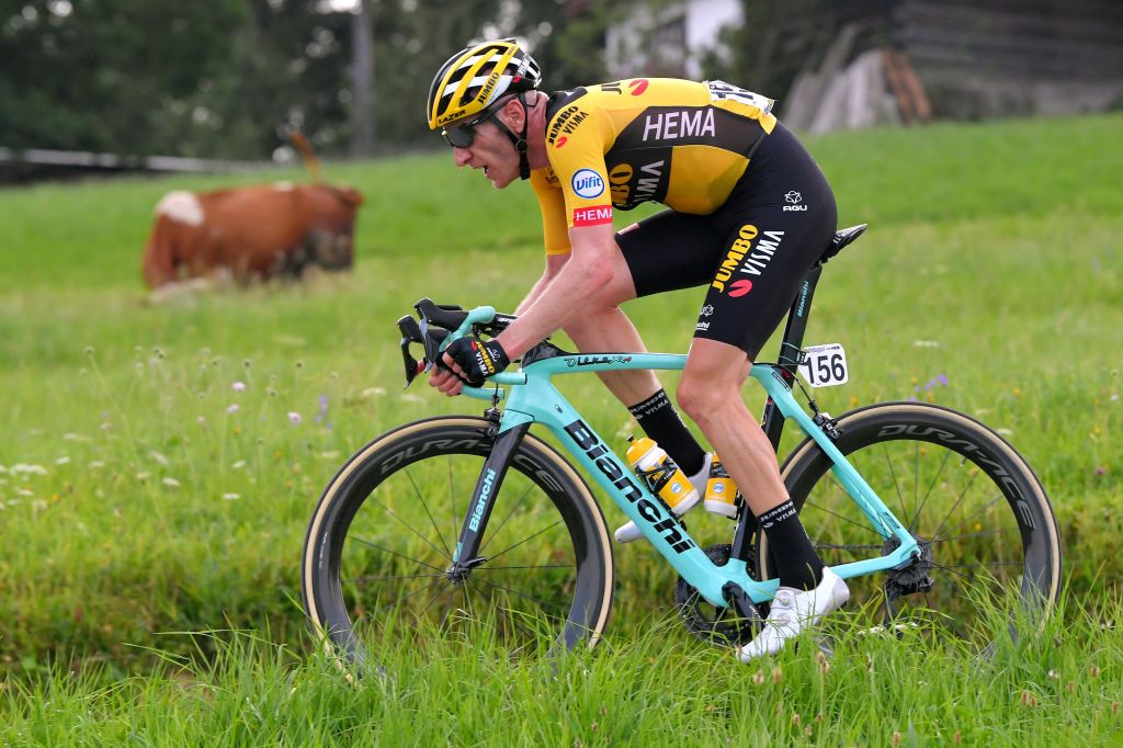 www.cyclingnews.com