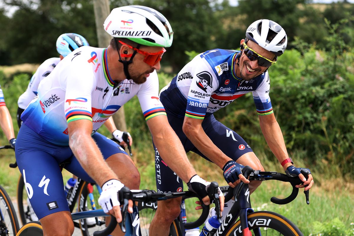 www.cyclingnews.com