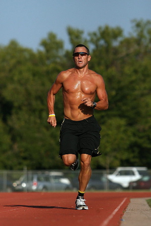 armstrong-running.jpg