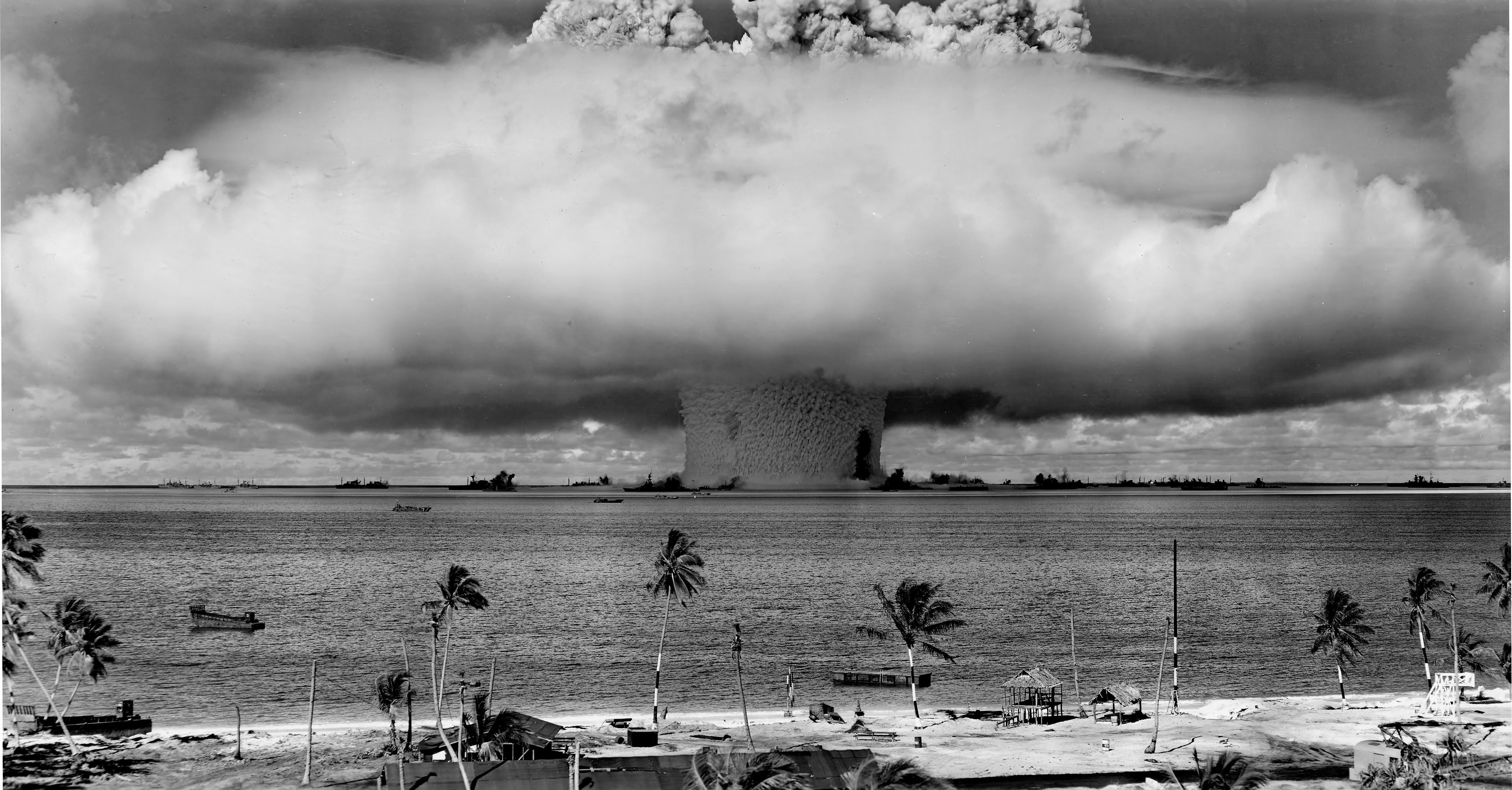 Operation_Crossroads_Baker_%28wide%29.jpg