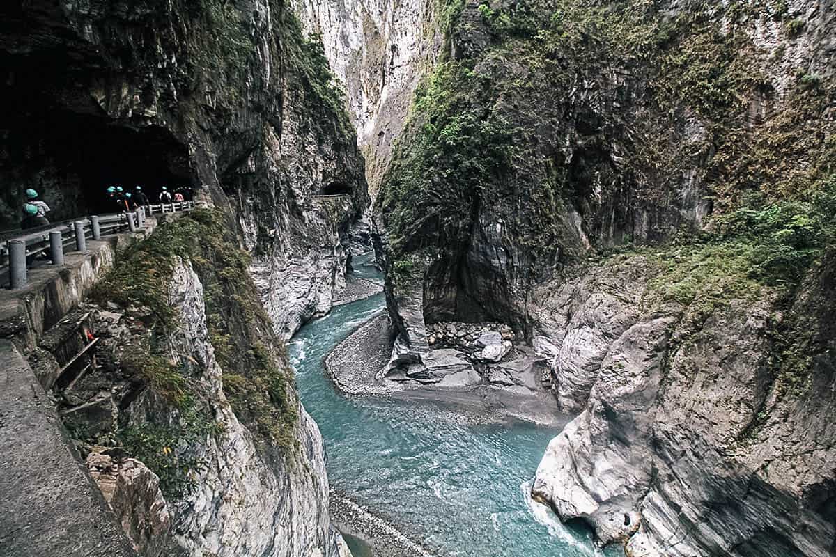 taroko-gorge-featured.jpg