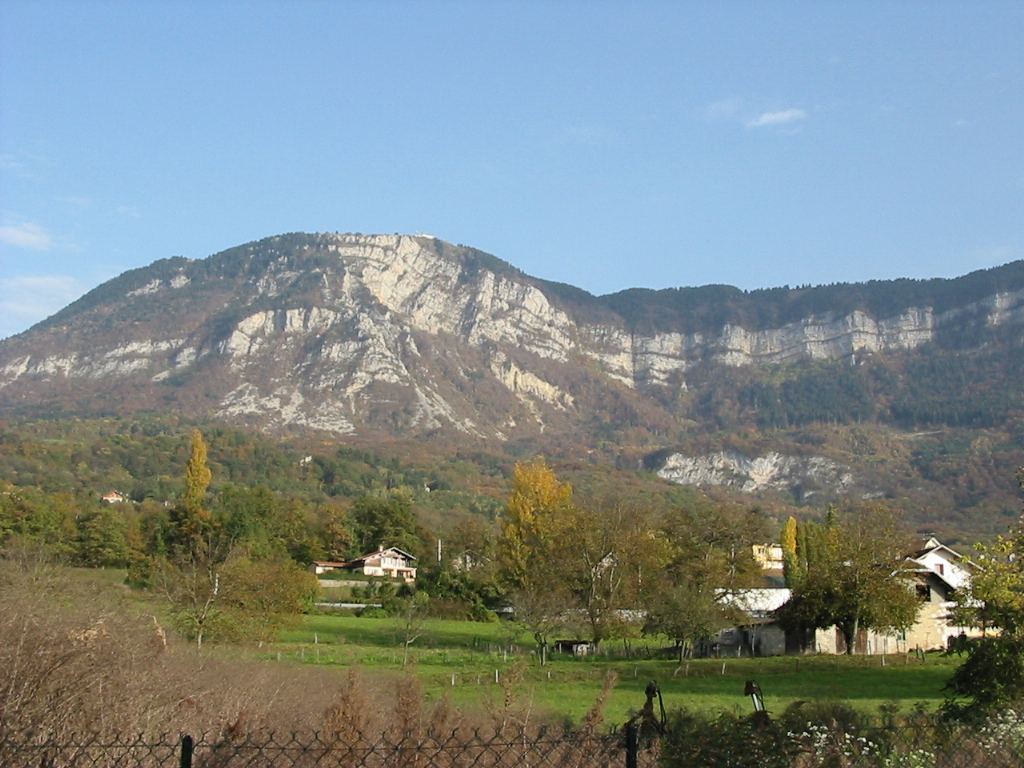 Revard_depuis_Aix.jpg
