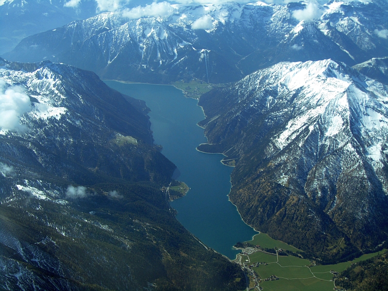 Achensee_aerial_view_2011.jpg