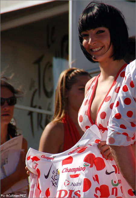 2007_pois_tdf07st05bc-polkadots1.jpg