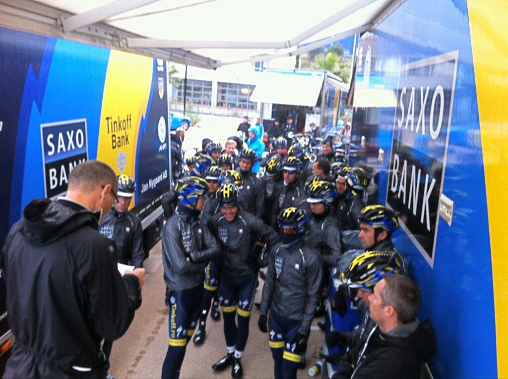 BDsrjdYCQAAdtZV.jpg:large