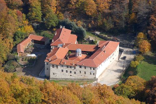 Nativity_of_Mary_Orthodox_Monastery_Kleisoura_Kastoria.jpg
