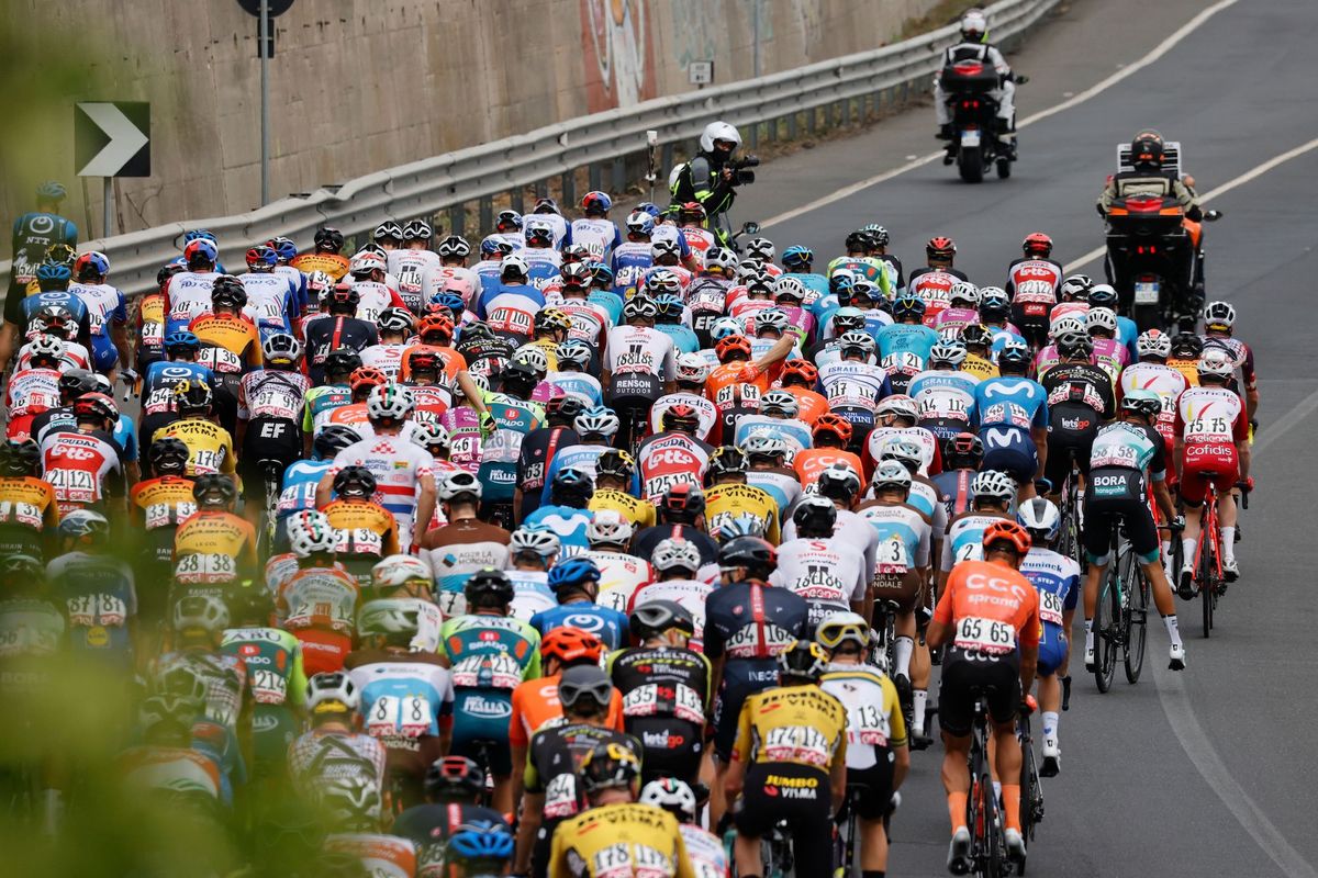 www.cyclingweekly.com