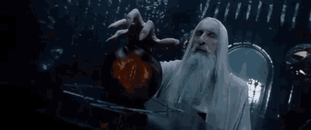 saruman-palantir.gif
