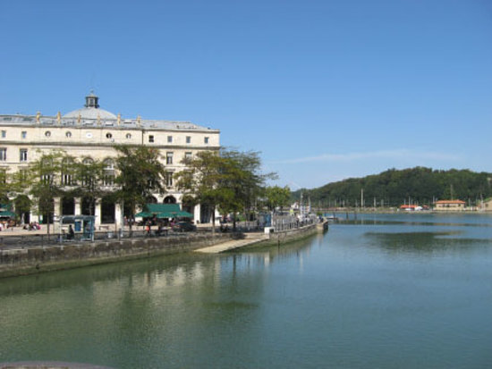 bayonne-river.jpg