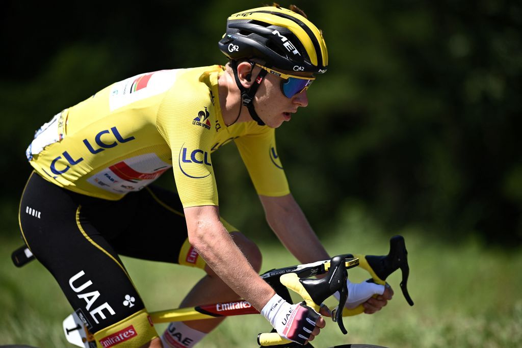 www.cyclingnews.com