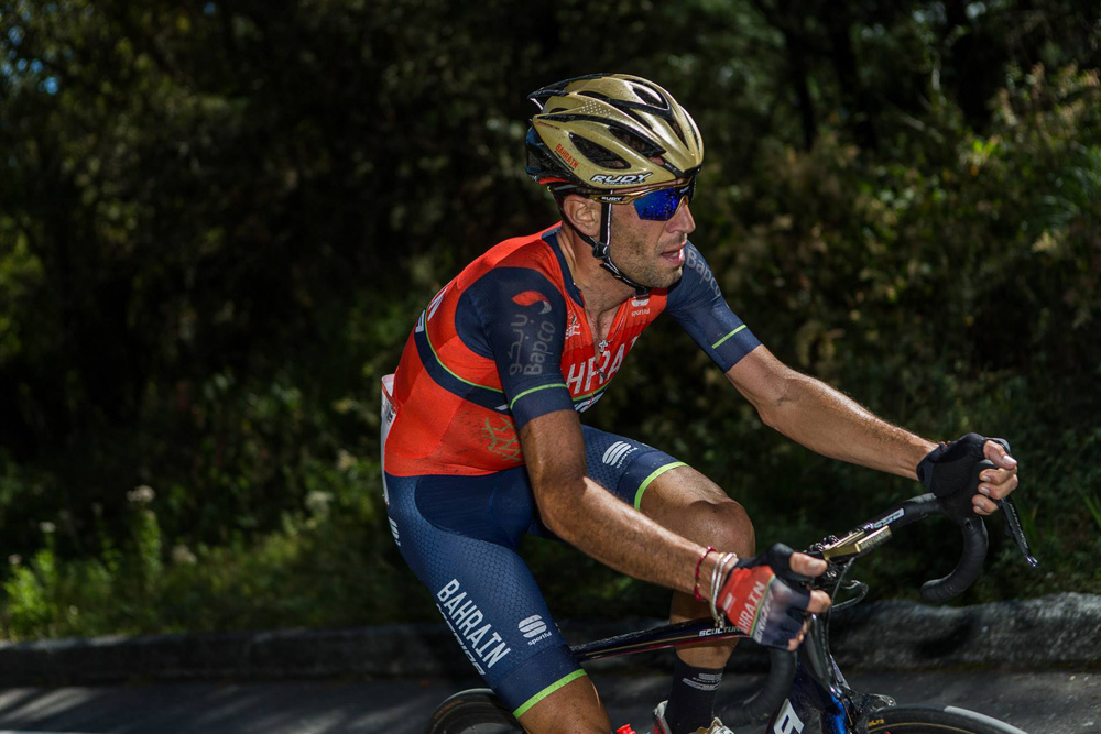 www.cyclingnews.com