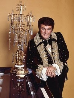 liberace_piano.jpg