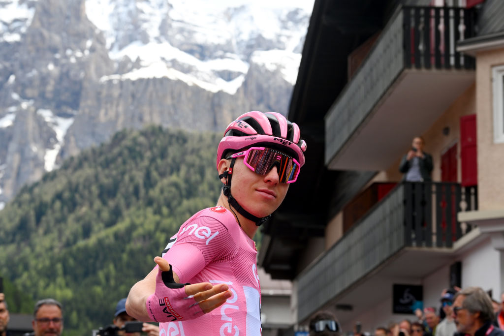 www.cyclingnews.com