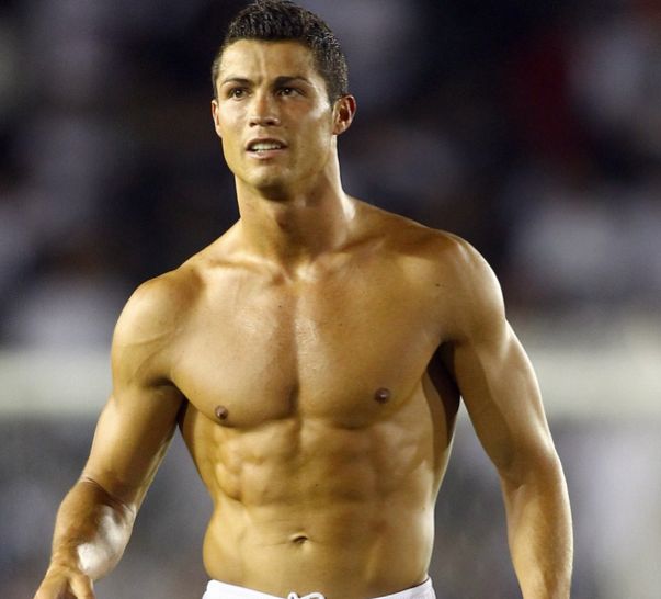 ronaldo-shirtless.jpg