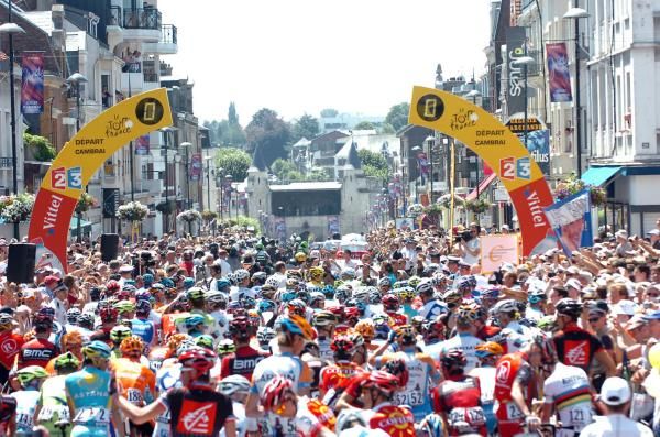 www.cyclingnews.com