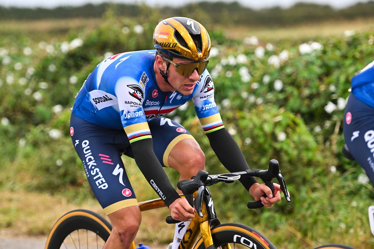 www.cyclingnews.com