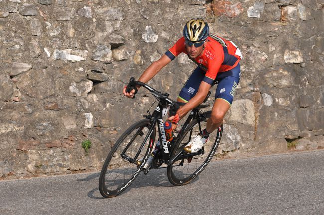 www.cyclingnews.com