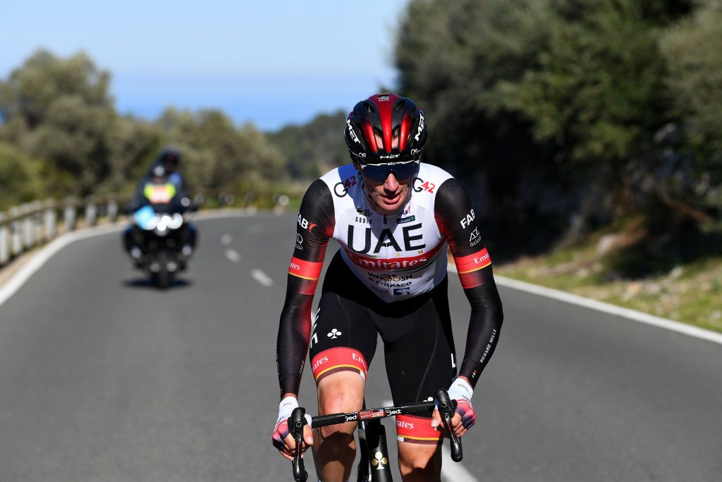 www.cyclingnews.com