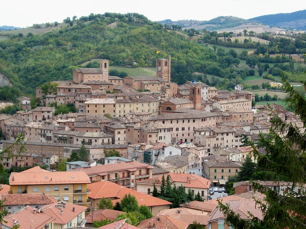 1024px-Sarnano.jpg