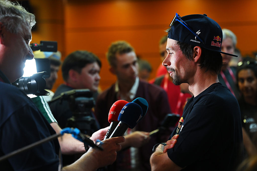 www.cyclingnews.com
