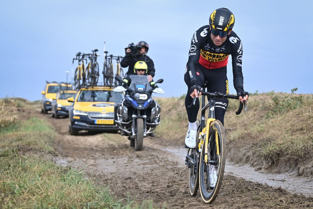 www.cyclingnews.com
