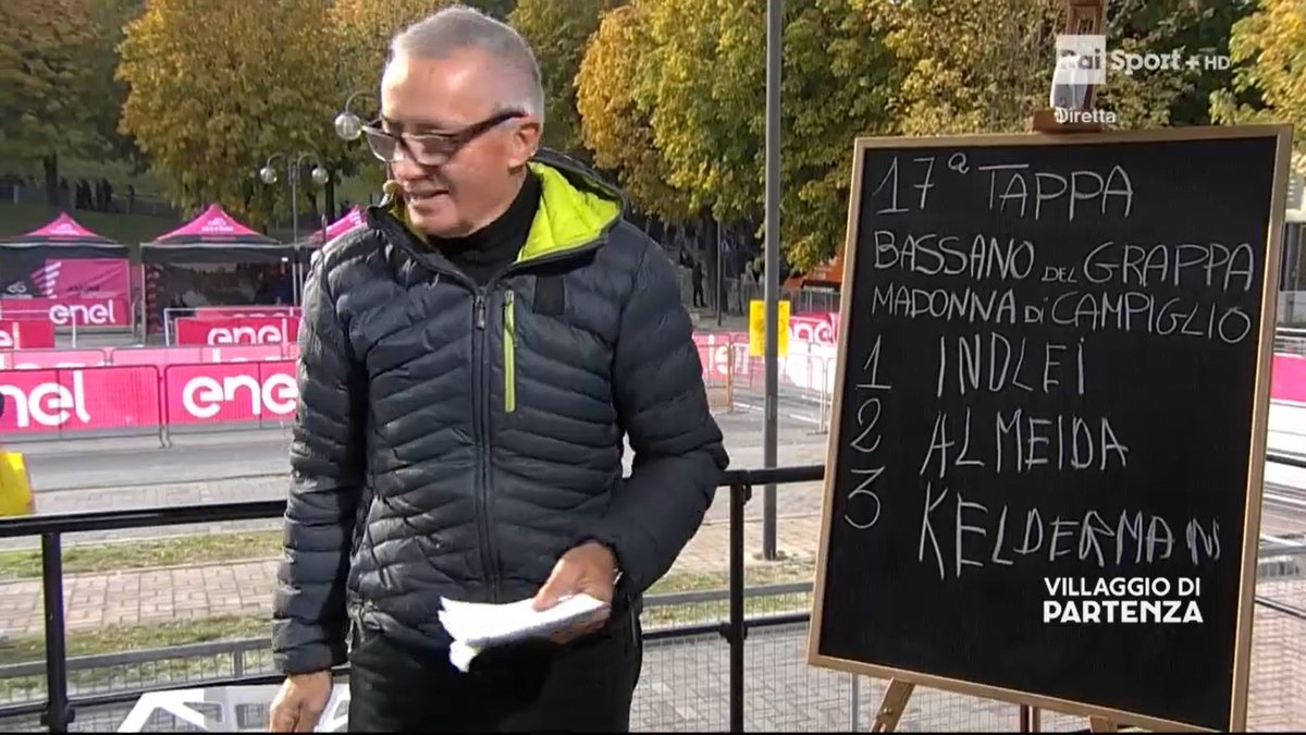 Ek1uAS2XYAI22Ed.jpg