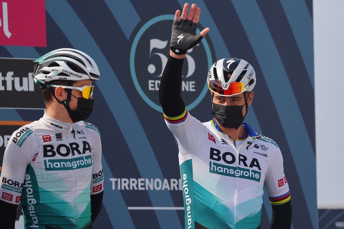 www.cyclingnews.com