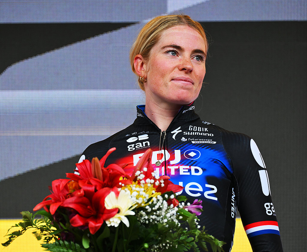 www.cyclingnews.com