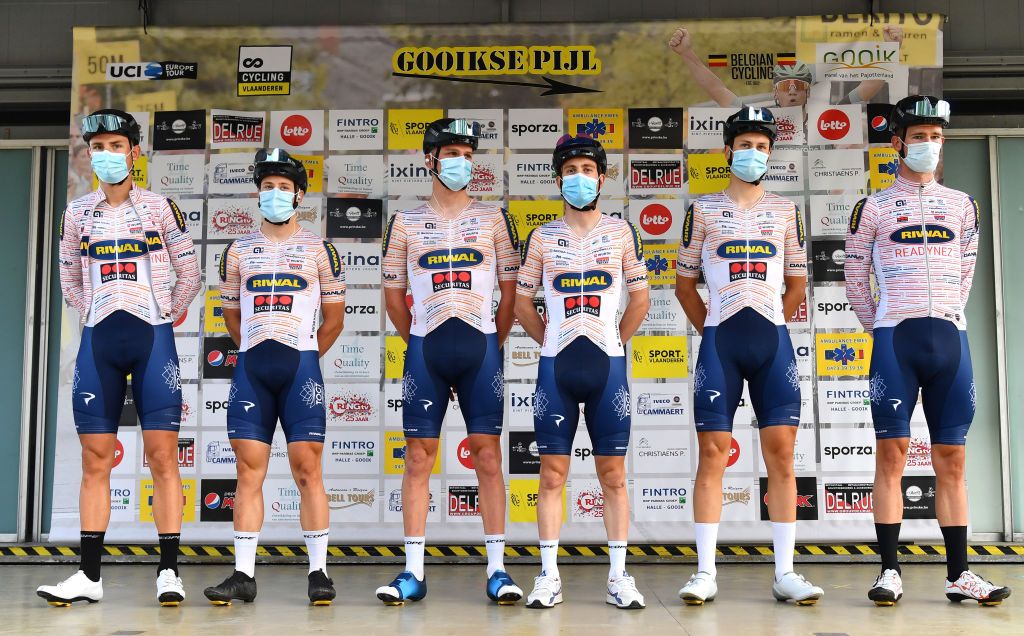 www.cyclingnews.com