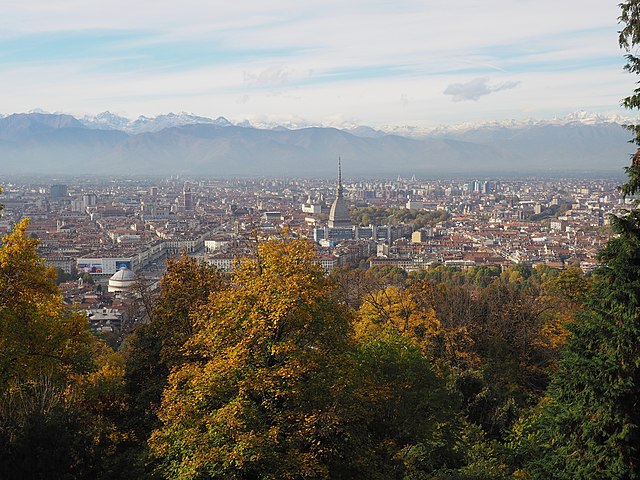 Vista_su_Torino_da_Villa_Genero.jpg