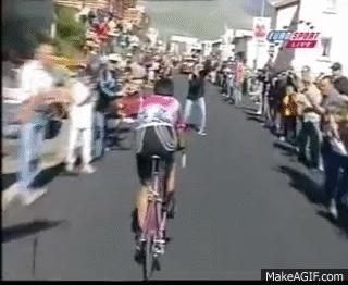 4AhlBd.gif