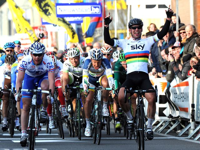 kuurne-2012-mark-cavendish-wins-1_2724531.jpg