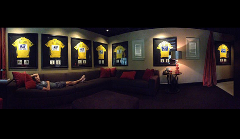 lance-armstrong-twitter-jerseys.png