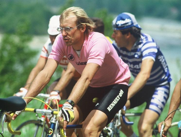 fignon-in-the-pink-jersey-giro.jpg
