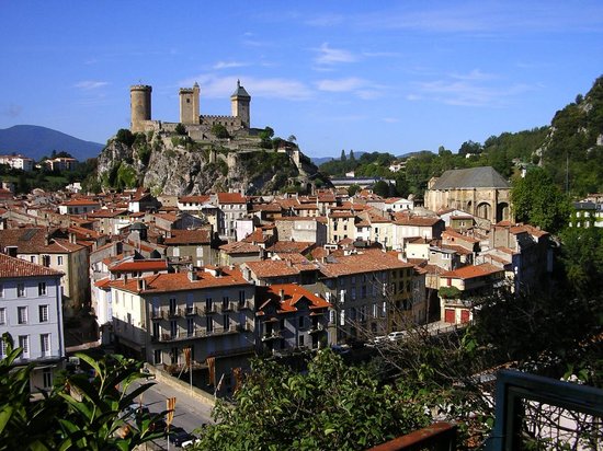 the-chateau-and-town.jpg