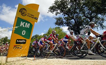 2009_volta_a_portugal_stage1_peloton_kilometer_0.jpg