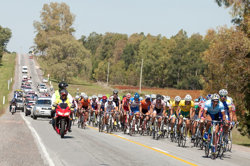 Vuelta_Ciclista_del_Uruguay_2012.jpg