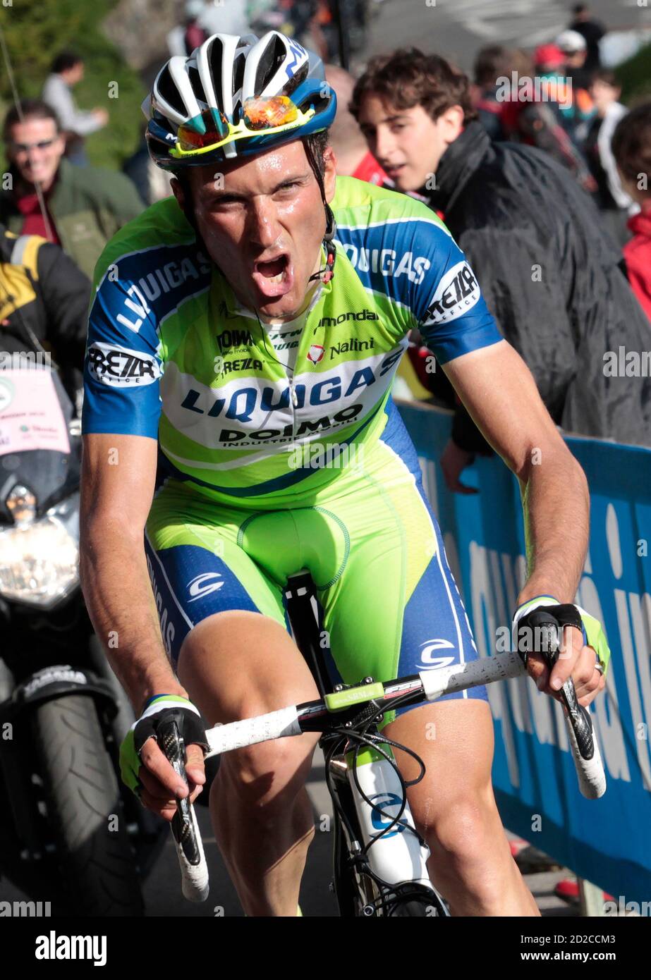 liquigas-rider-ivan-basso-of-italy-climbs-monte-zoncolan-on-his-way-to-winning-the-222-km-15th-stage-of-the-giro-ditalia-cycling-race-from-mestre-to-monte-zoncolan-may-23-2010-reutersalessandro-trovatipool-italy-tags-sport-cycling-2D2CCM3.jpg