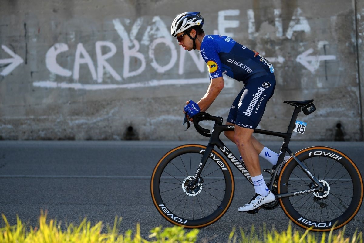 Alvaro-Hodeg-en-la-sexta-etapa-de-Tirreno-Adriatico-2021-Deceuninck-Quick-Step.jpg