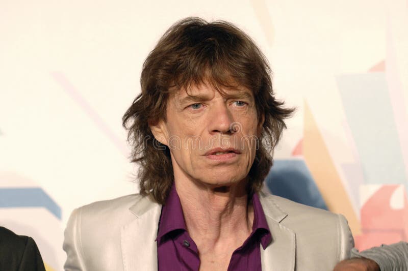 milan-italy-rolling-stones-press-conference-concert-mick-jagger-rolling-stones-mick-jagger-185915766.jpg