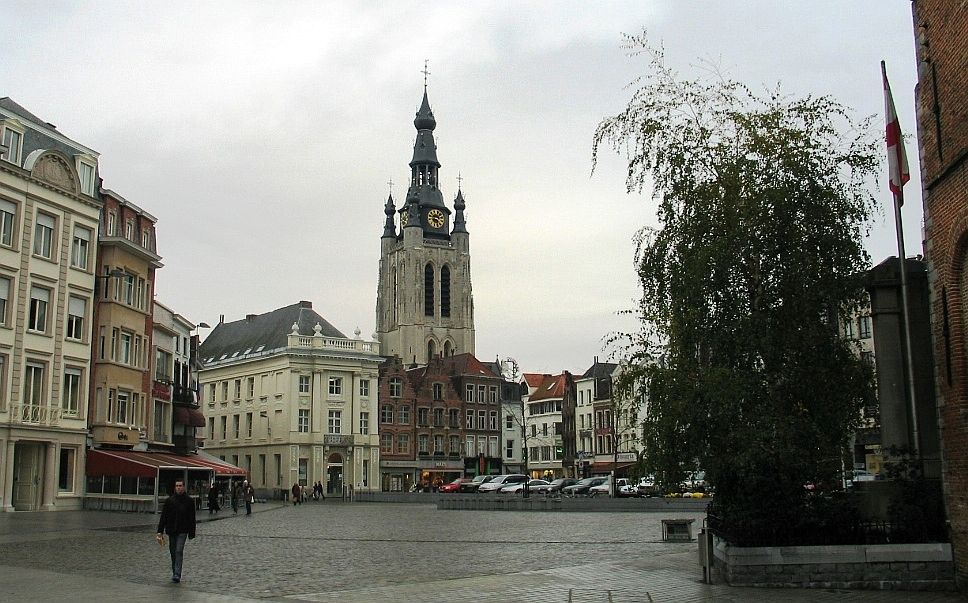 Sint-MaartenKortrijk.jpg