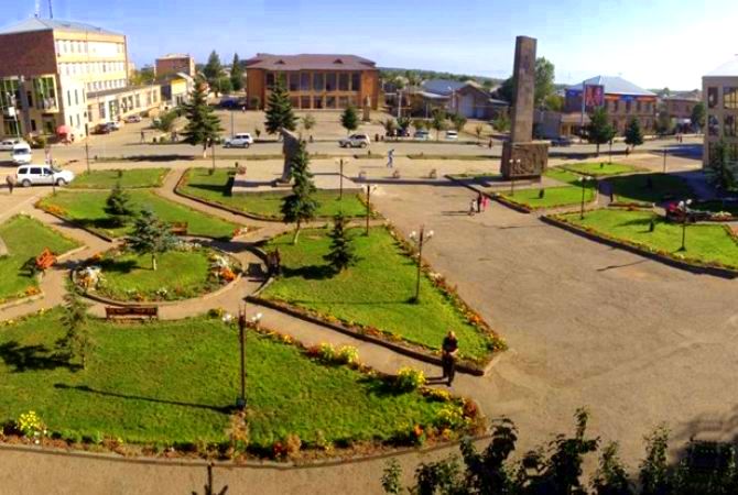 Martuni_central_square%2C_Armenia.jpg