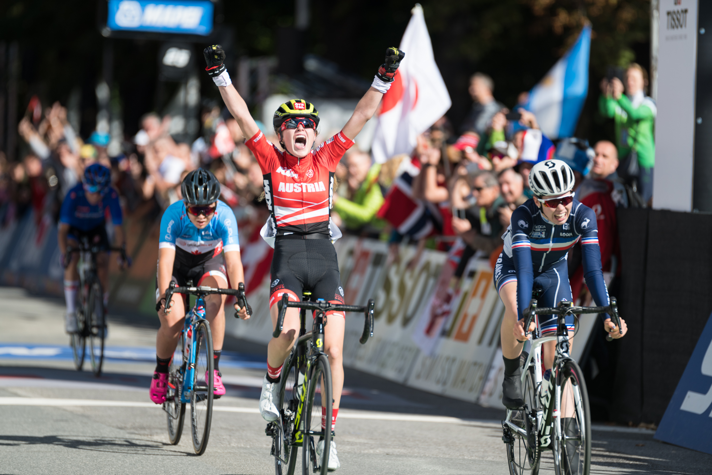 20180927_UCI_Road_World_Championships_Innsbruck_Women_Juniors_Road_Race_Laura_Stigger_850_0234.jpg