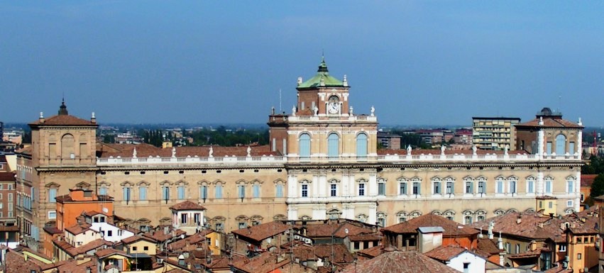 Baroque_ducal_palace_modena.jpg