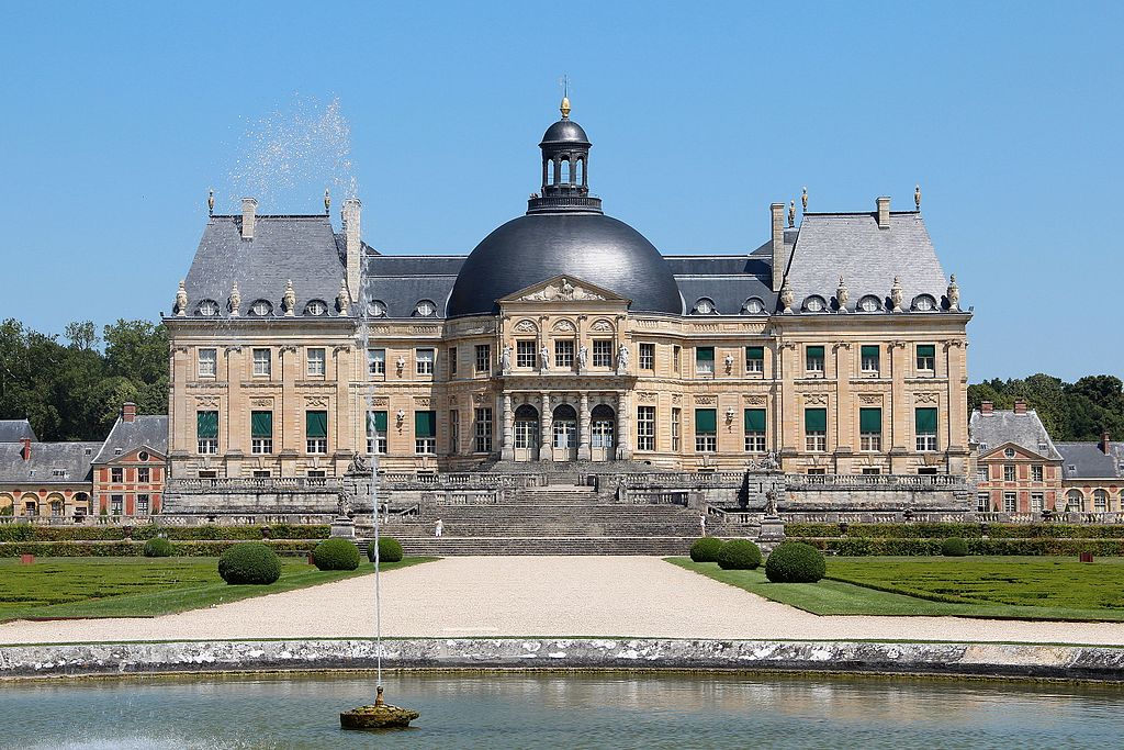 1024px-0_Maincy_-_Ch%C3%A2teau_de_Vaux-le-Vicomte_%282%29.JPG